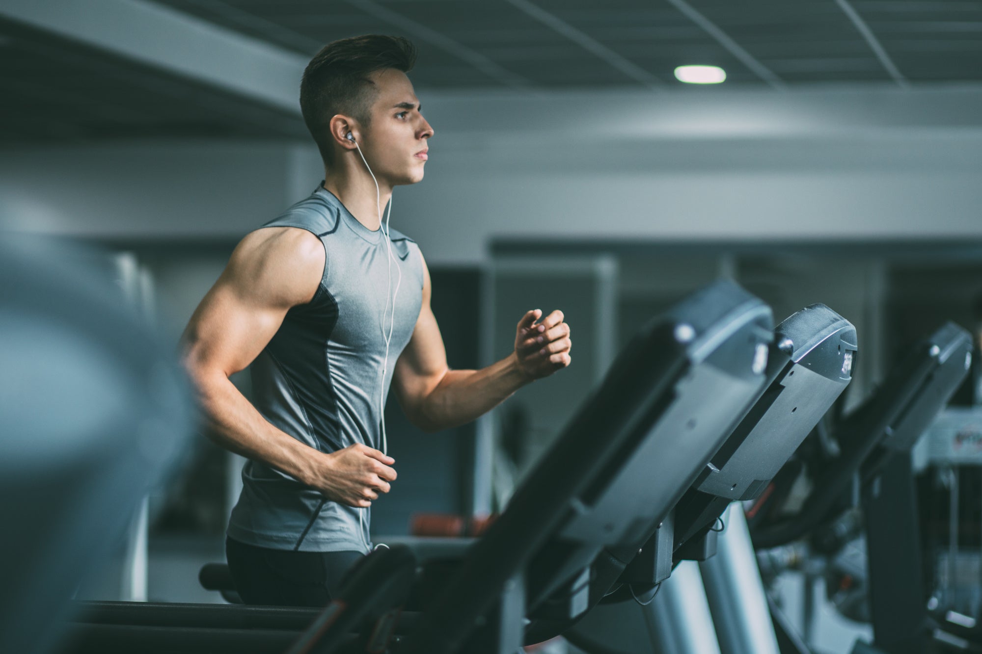 6_Reasons_to_Go_to_a_Fitness_Center_for_Exercise_-_Fitness_CF_Gyms