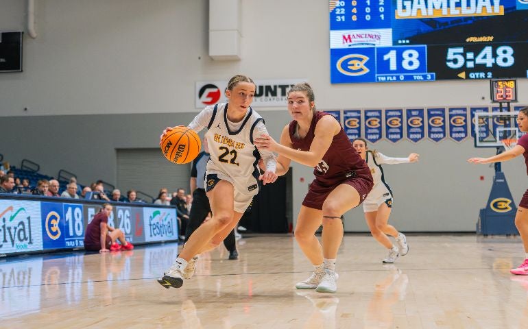 UW-Eau Claire Tipoff Tournament | Day Two